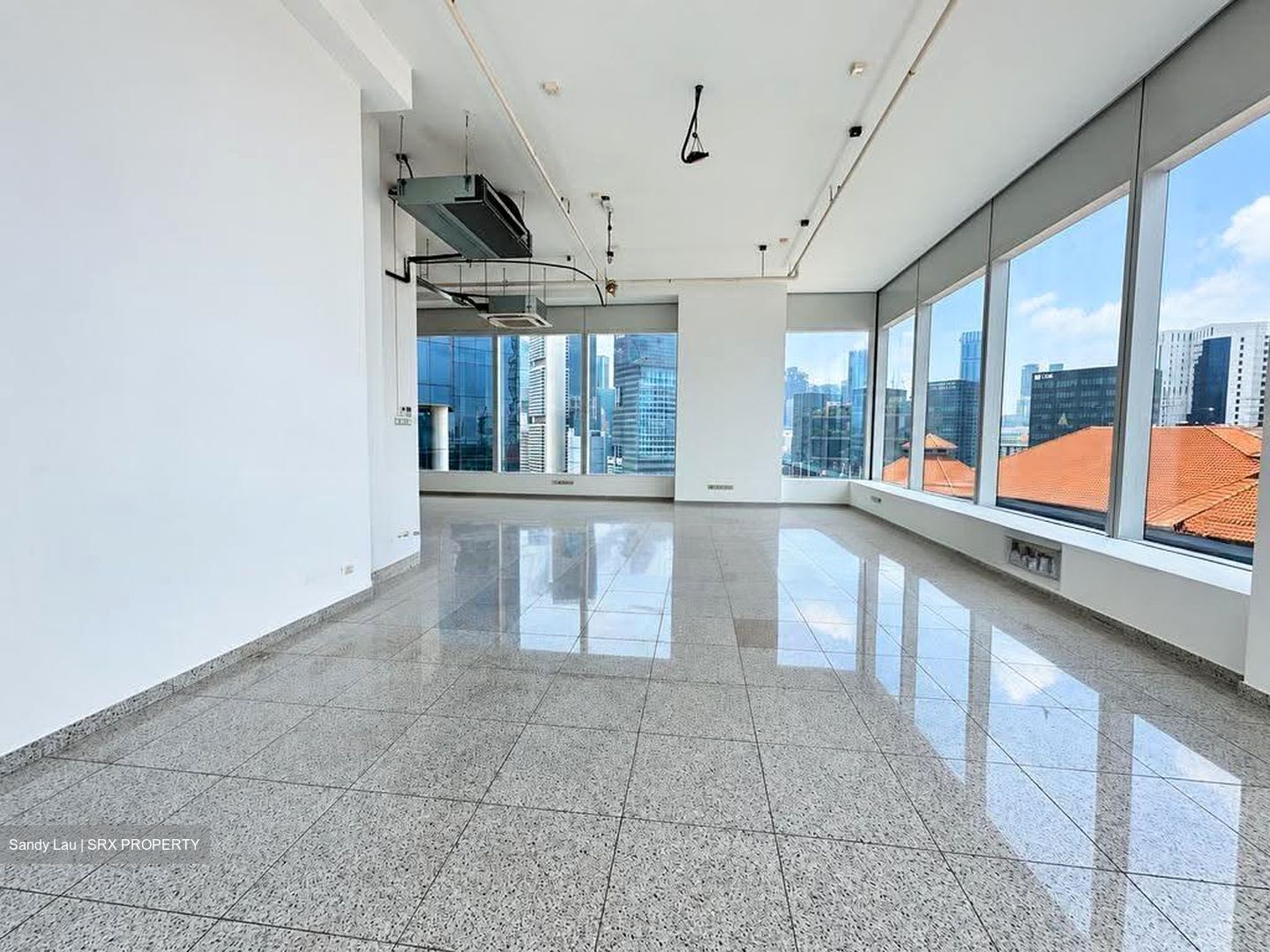 The Central (D1), Office #616912641